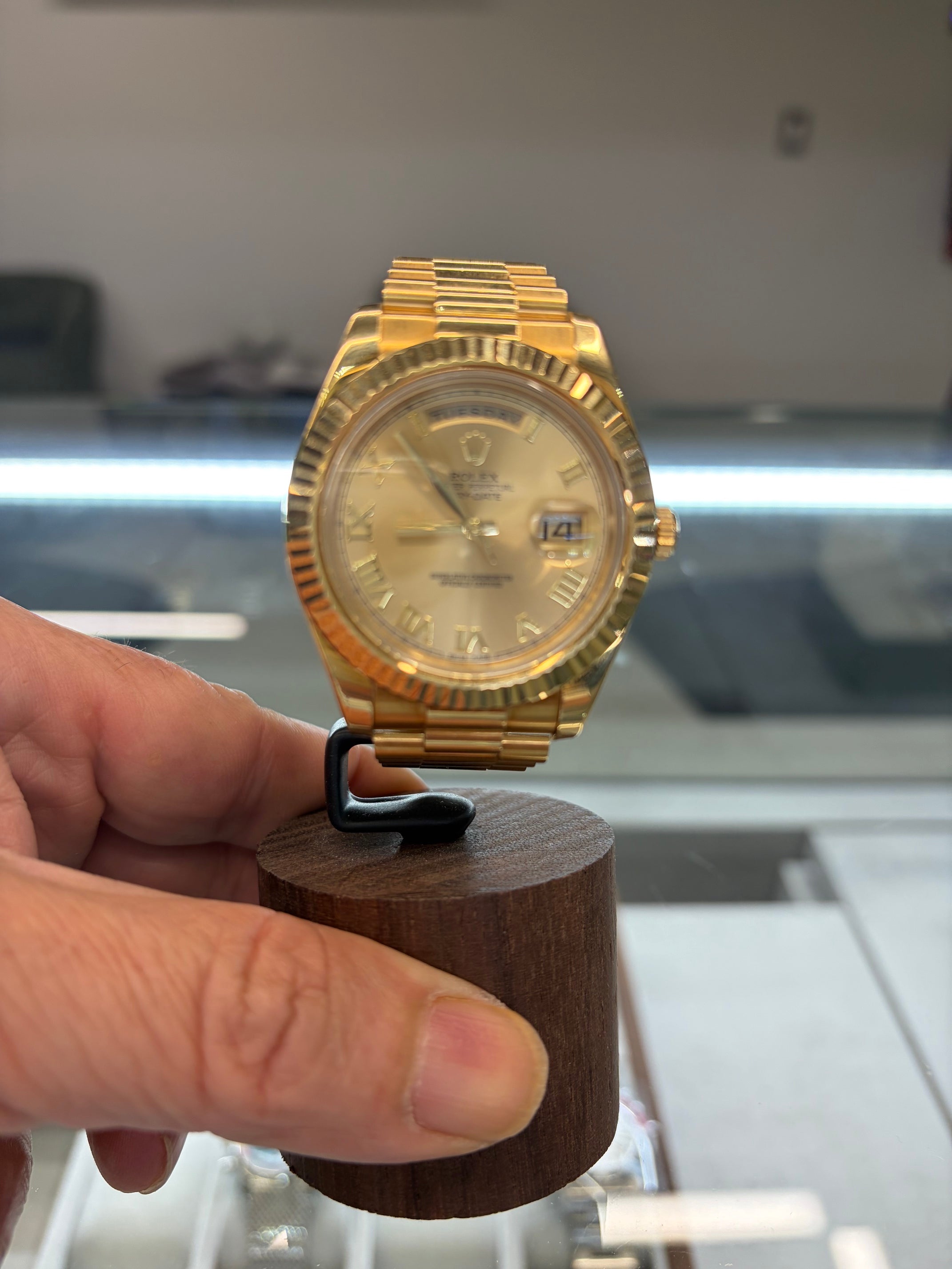 Rolex Day Date 41 YG 218238 Presidential bracelet